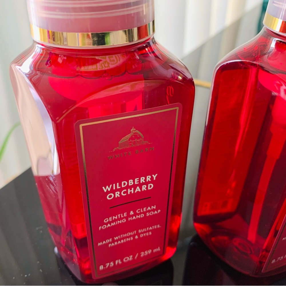 Bath & Body Works Wildberry Orchid Gentle & Clean Forming Hand Soap Set of 2 New - Picture 2 of 5